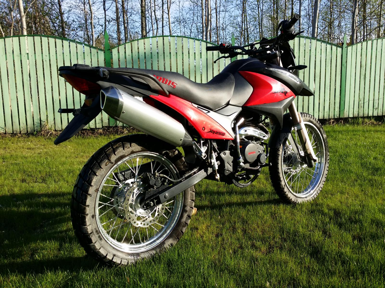 Мотоцикл хр 250. Ирбис xr250r. Irbis XR 250. Мотоцикл Ирбис XR 250. Ирбис 250 XR эндуро.